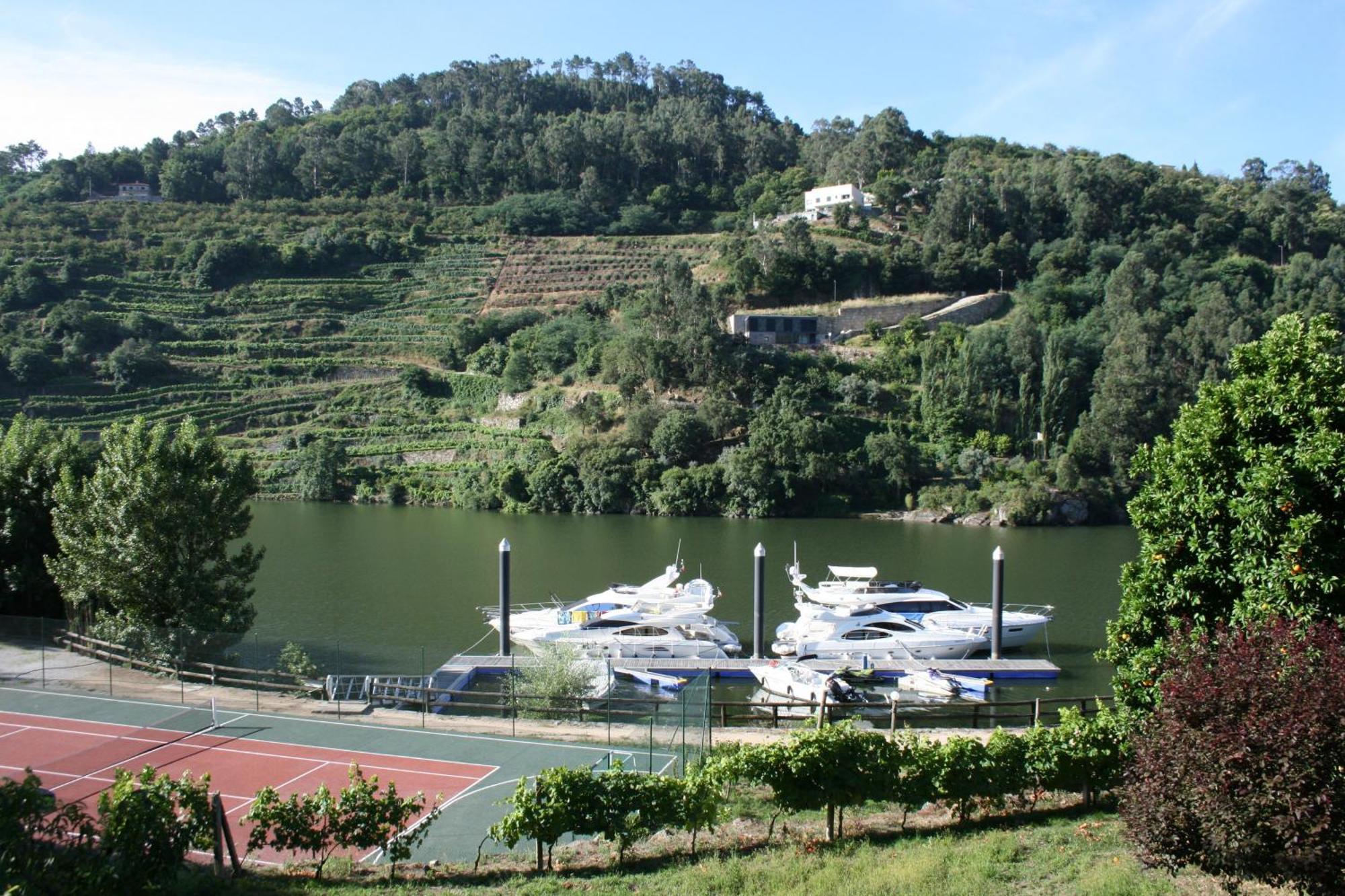Quinta Da Ermida - Turismo De Habitacao Bed & Breakfast Baião Exterior foto